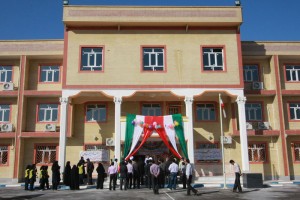 ضرورت ساختارشکنی از زندان مدرسه در ایران